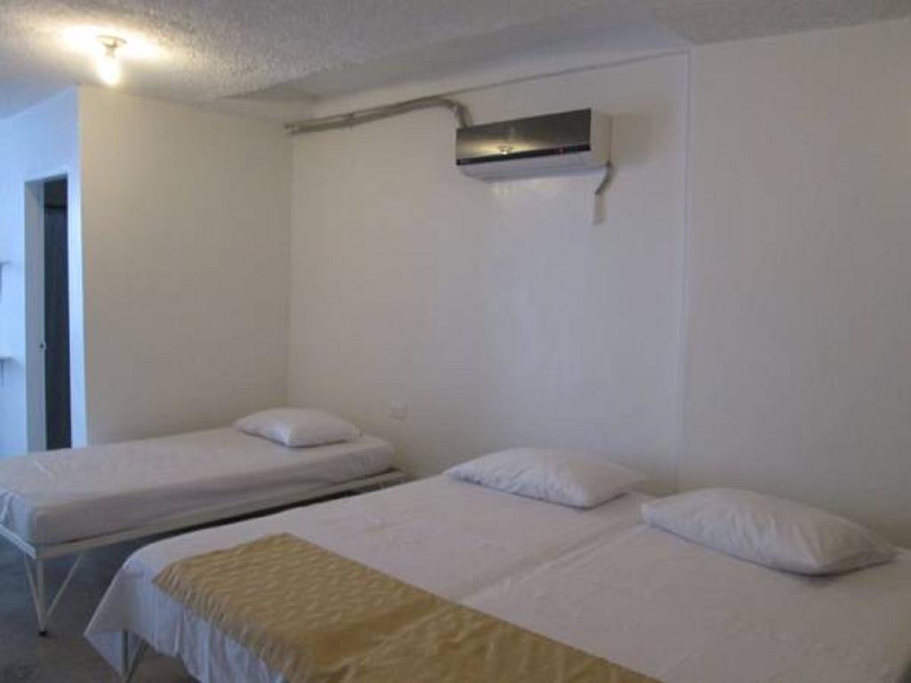 Apartahotel La Casa De Victoria 3*